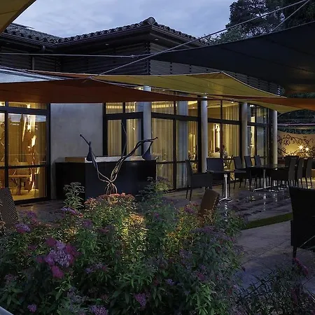 Hotel Le Parc - La Table De Franck Putelat 5*