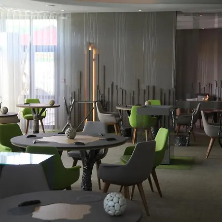 Le Parc - La Table De Franck Putelat Szálloda
