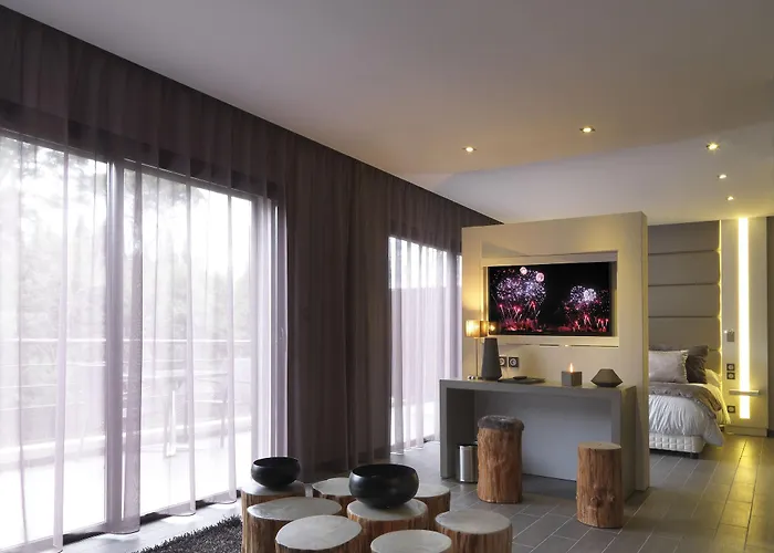 Hotel Le Parc - La Table De Franck Putelat 5*