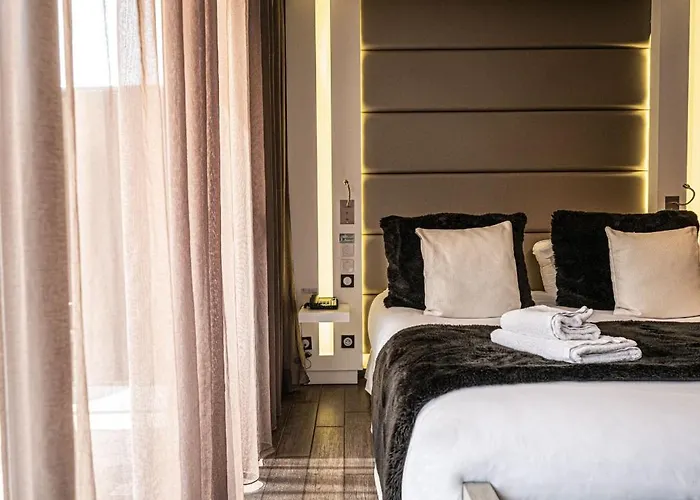 Hotel Le Parc - La Table De Franck Putelat 5*